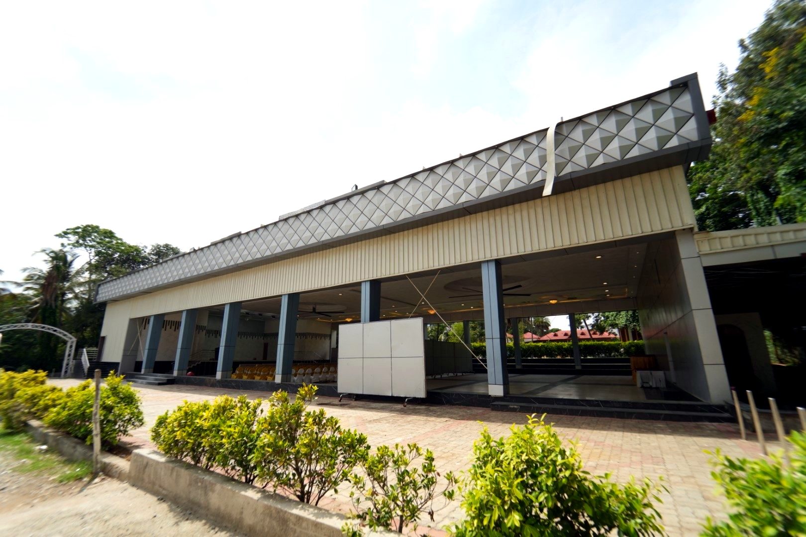 Courtyard hall exterior