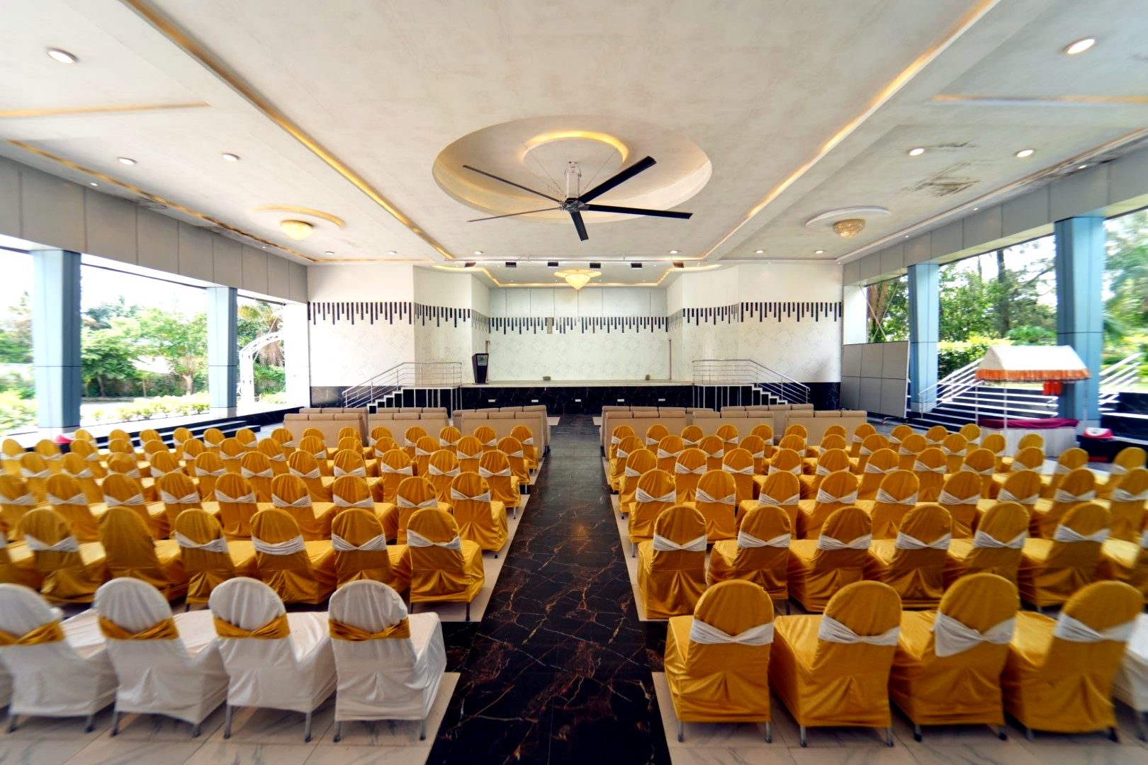 Courtyard banquet hall